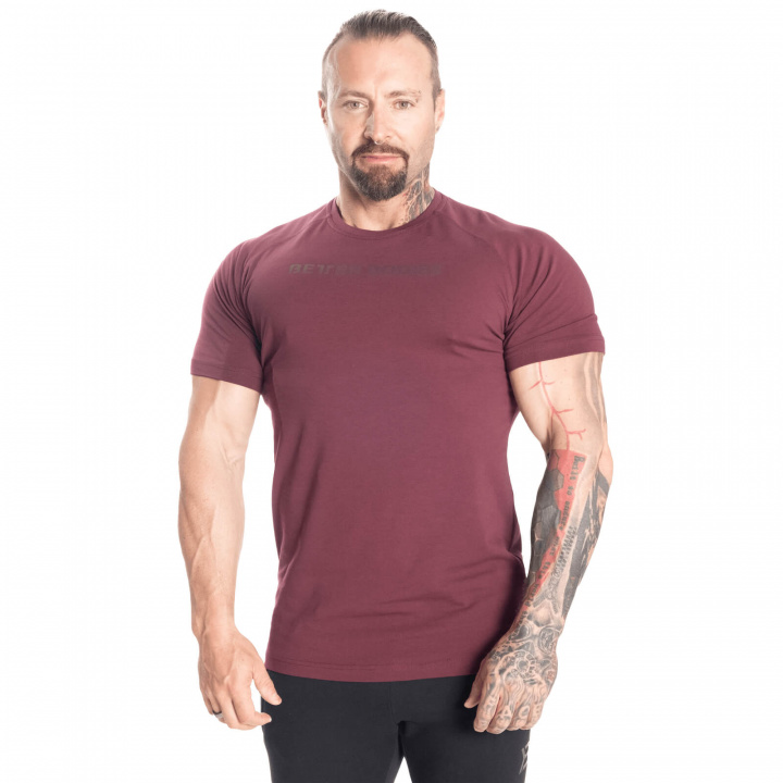 Tjek Gym Tapered Tee, maroon, Better Bodies på SportGymButikken.dk