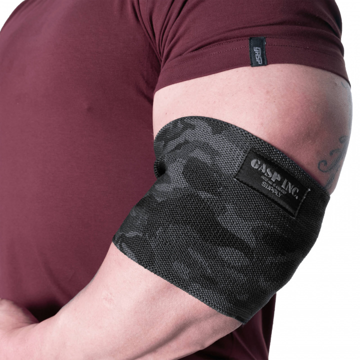 Heavy Duty Elbow Sleeve, dark camo, GASP i gruppen Sport & Fitness / Træningstilbehør / Knæ- & Håndbind hos Sportgymbutikken.dk (GA-230815-918r)